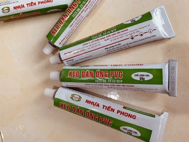 Keo Dán Ống Nhựa