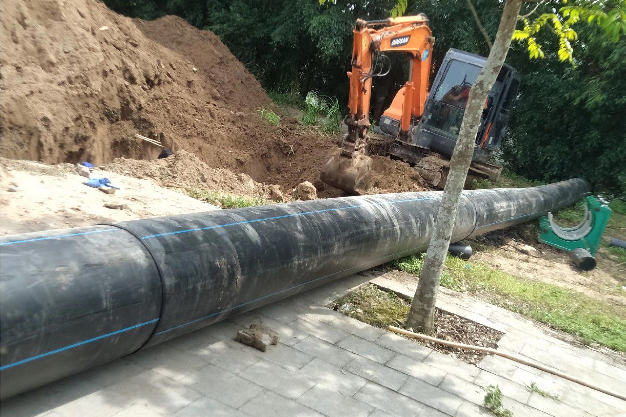 Ống thoát nước thải