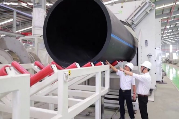 Ống HDPE Tiền Phong đường kính lớn 2000mm