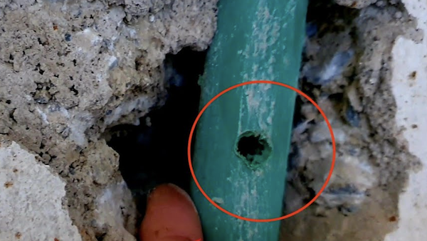 ống nhiệt PP-R bị thủng